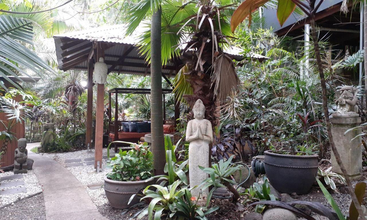Eudlo アラヤ エスケープ Bed & Breakfast エクステリア 写真