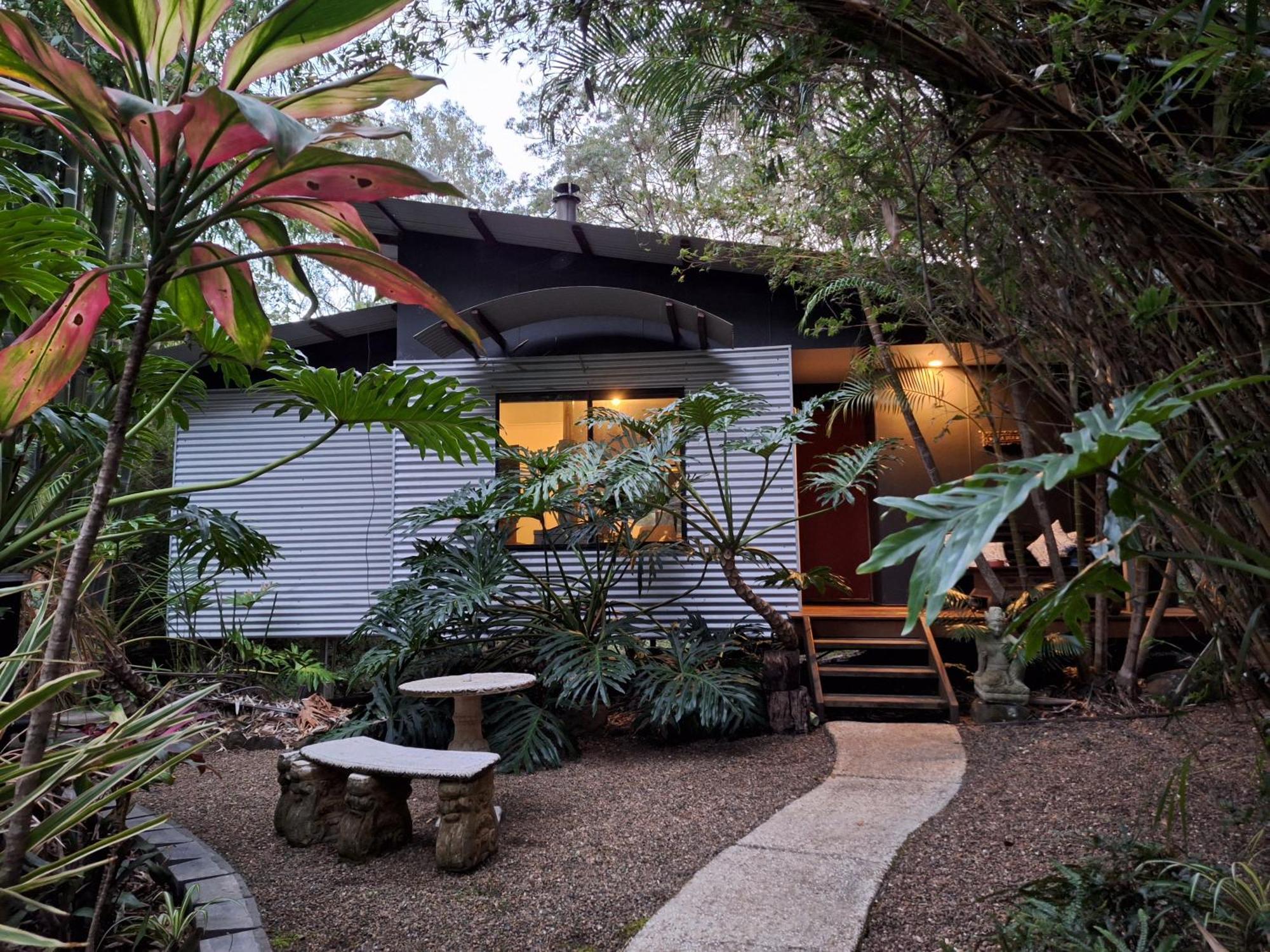 Eudlo アラヤ エスケープ Bed & Breakfast エクステリア 写真
